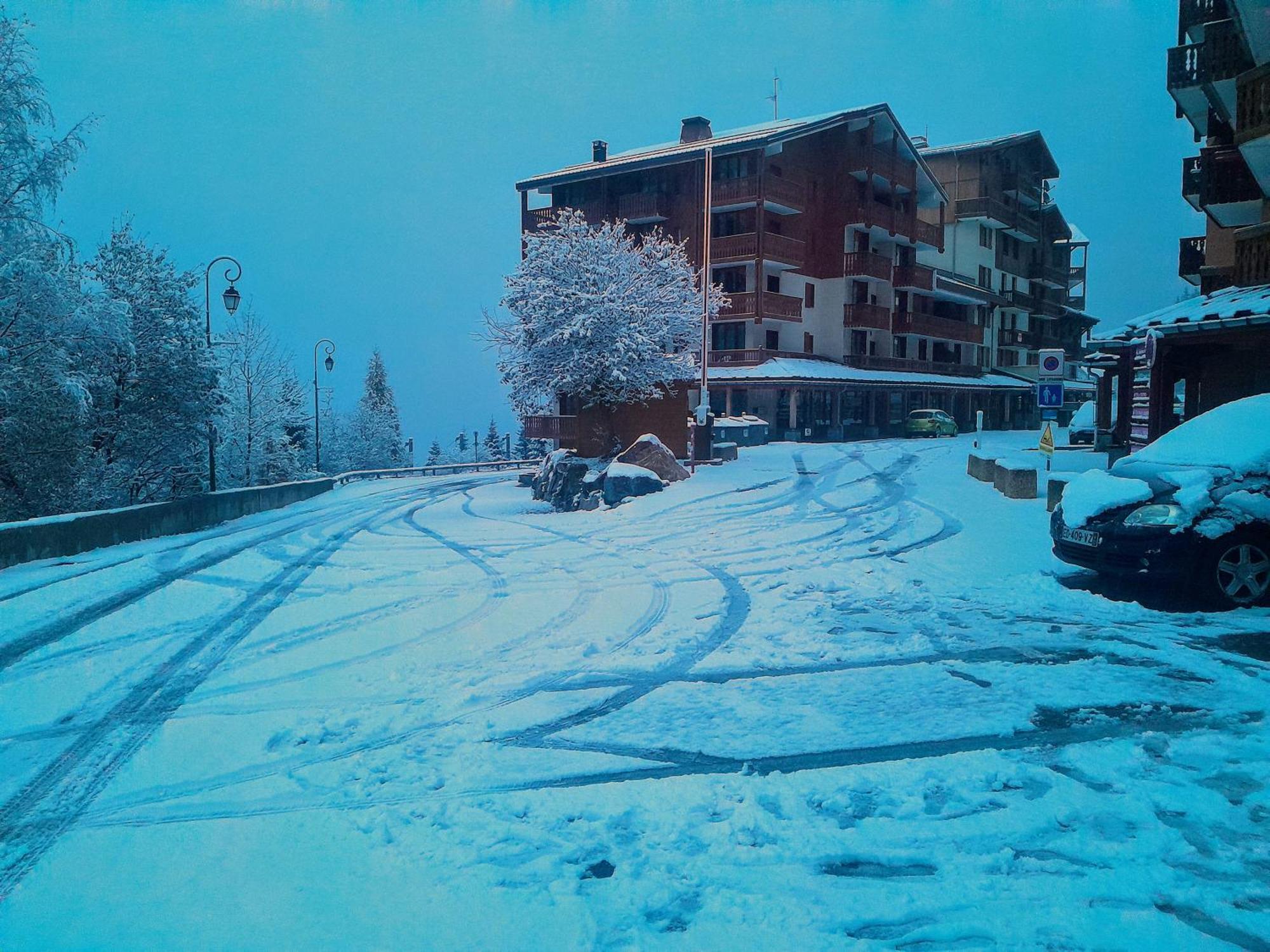 Magnifique Studio Au Pied Du Telecabine D'Arrondaz Et Des Pistes De Ski Modane Exteriér fotografie